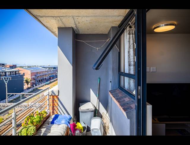 2 BEDROOM APARTMENT FOR SALE IN OBSERVATORY